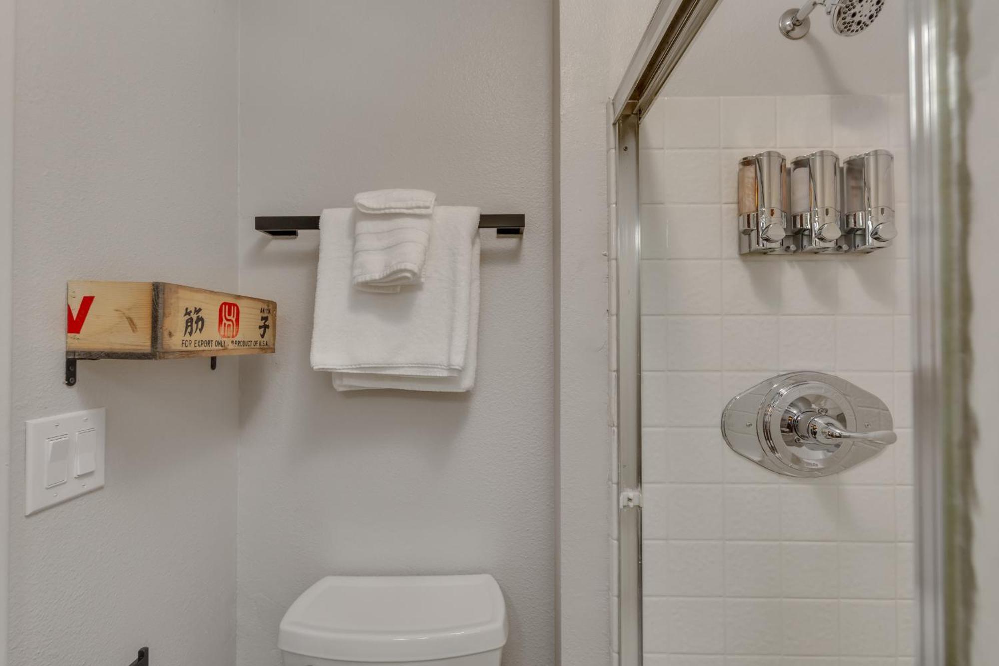 Highliner Hotel Anchorage Phòng bức ảnh